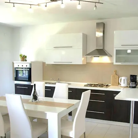 Vakantiehuis Olivia Šmrika