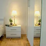 Olivia Holiday home Smrika