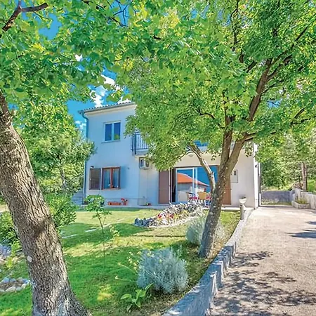 Olivia Holiday home Smrika