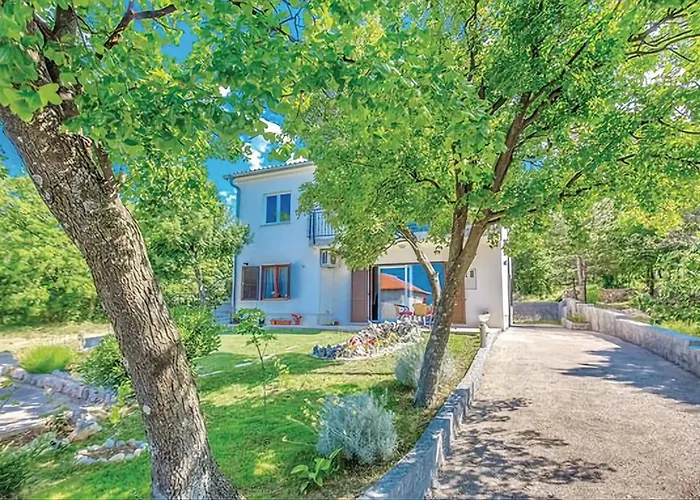 Olivia Holiday home Smrika